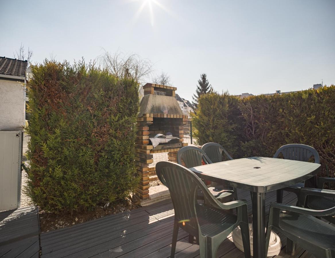 Апартаменты Sun House - Terrasse Parking Prive Gratuit Труа Экстерьер фото