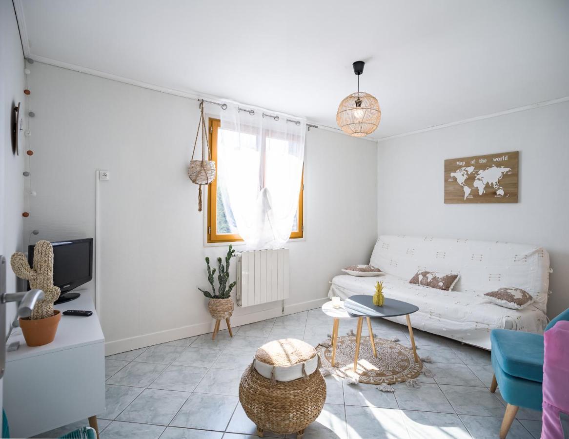 Апартаменты Sun House - Terrasse Parking Prive Gratuit Труа Экстерьер фото